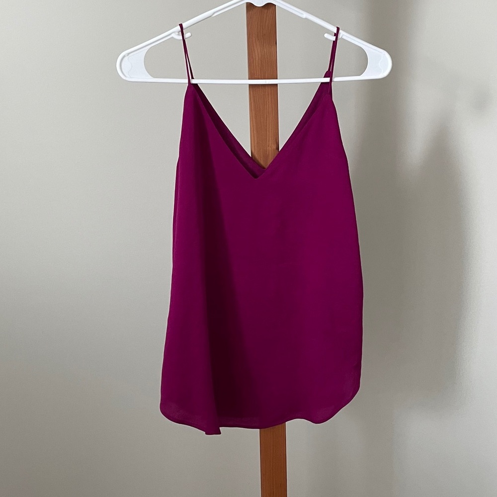 Express double vneck tank